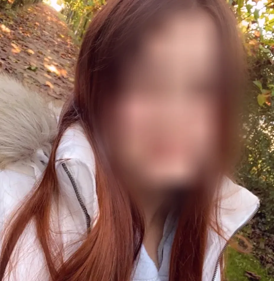 Iona, 21