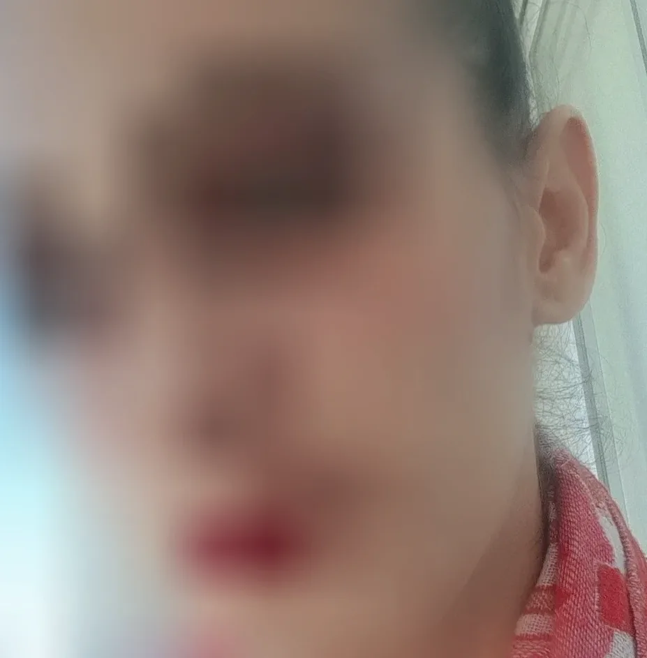 Karolina, 37